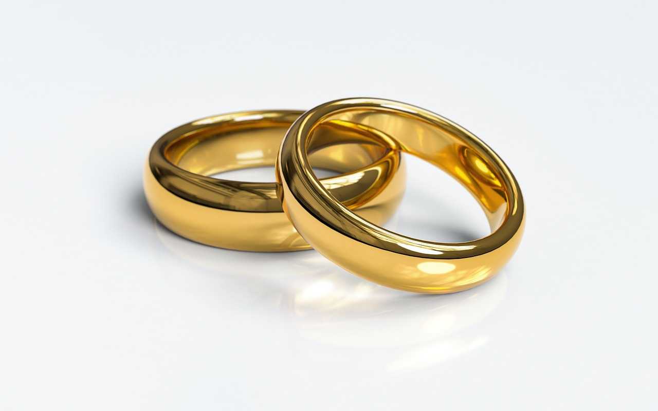 Online Shopping & Benefits of Buying Jewelry Online